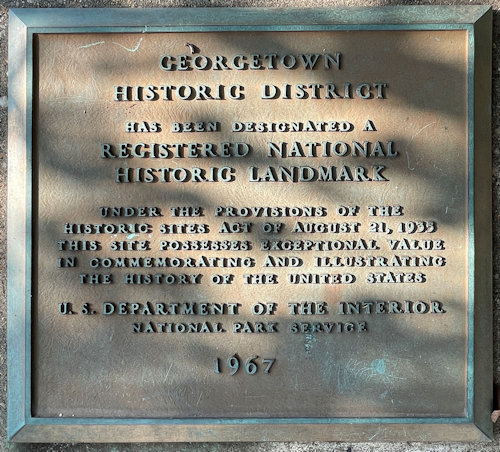 Plaque